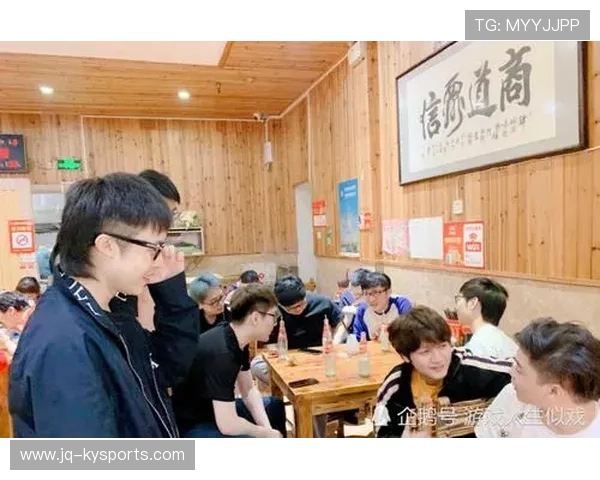 琑队如何构建青训导师与企业合作机制，青训团队